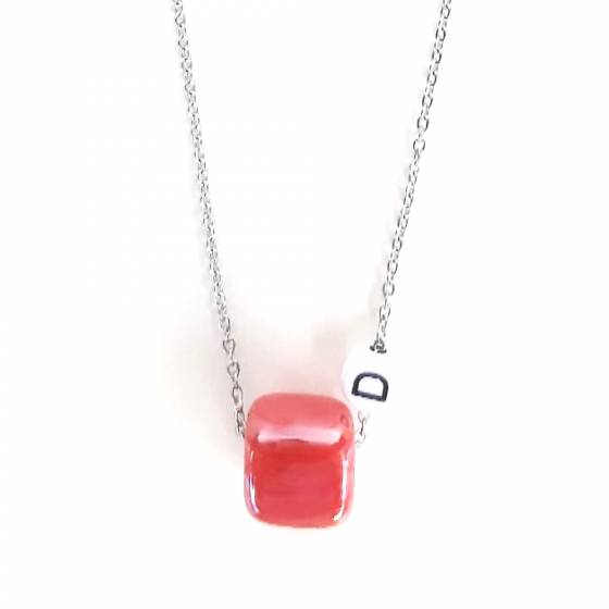 PEACH RED | MONOGRAME NECKLACE