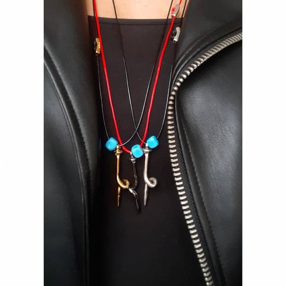 TWISTED NAIL | PENDANT